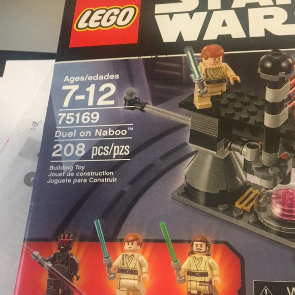 Lego - Picture 5 of 6